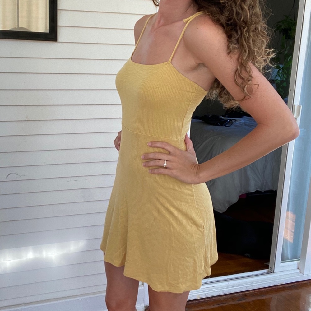 Ribbed Yellow Swing Dress